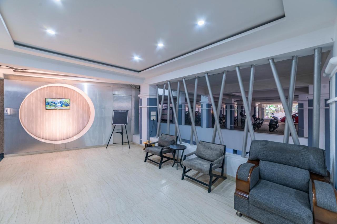Hotel Athome , Whitefields, Kondapur Hyderabad Eksteriør bilde