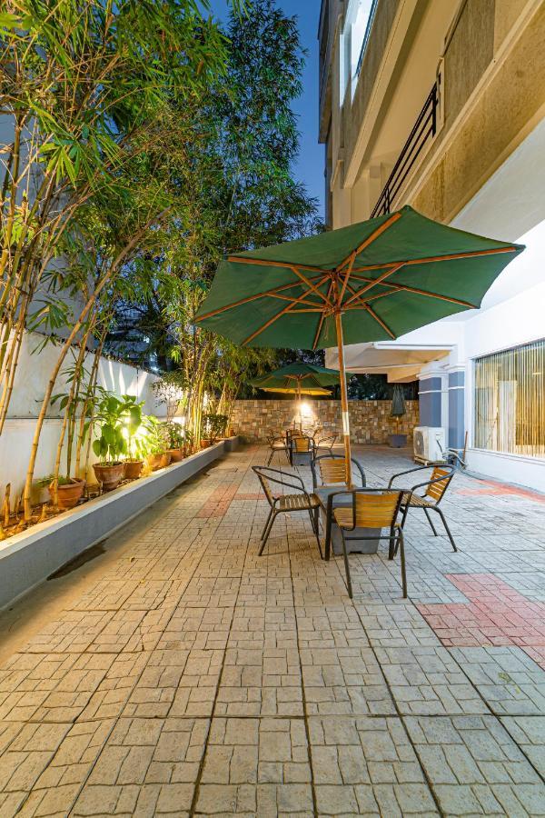Hotel Athome , Whitefields, Kondapur Hyderabad Eksteriør bilde