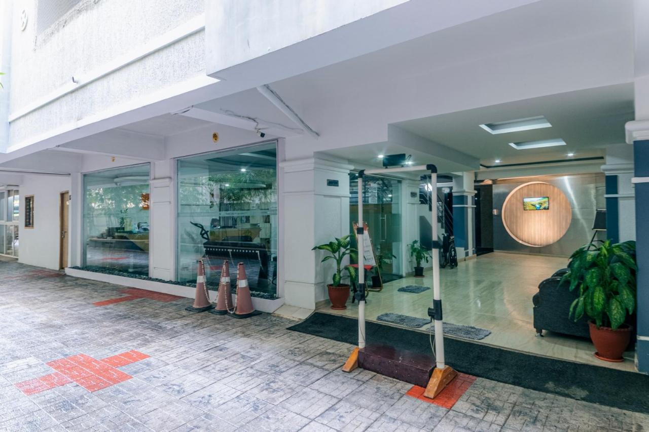 Hotel Athome , Whitefields, Kondapur Hyderabad Eksteriør bilde
