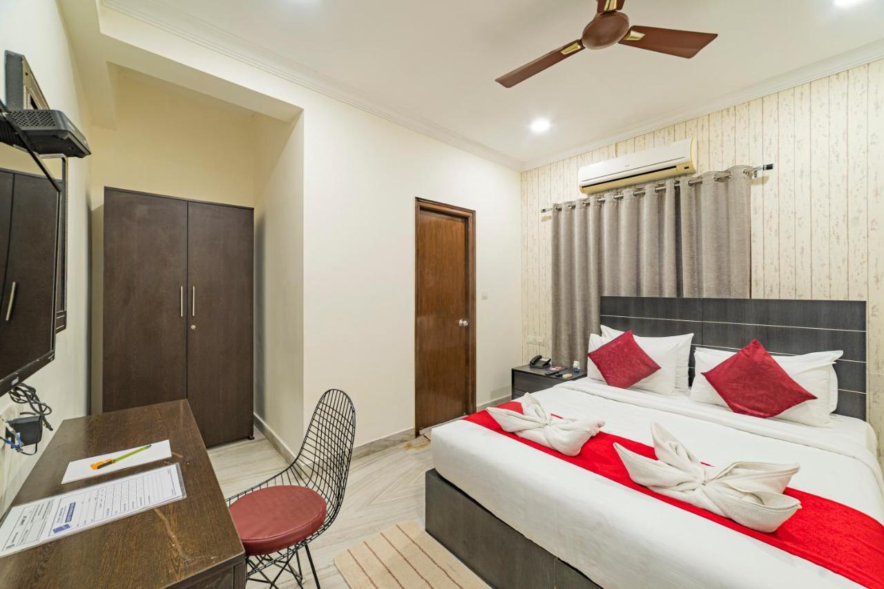Hotel Athome , Whitefields, Kondapur Hyderabad Eksteriør bilde