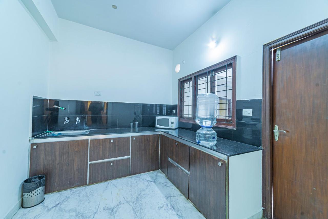 Hotel Athome , Whitefields, Kondapur Hyderabad Eksteriør bilde