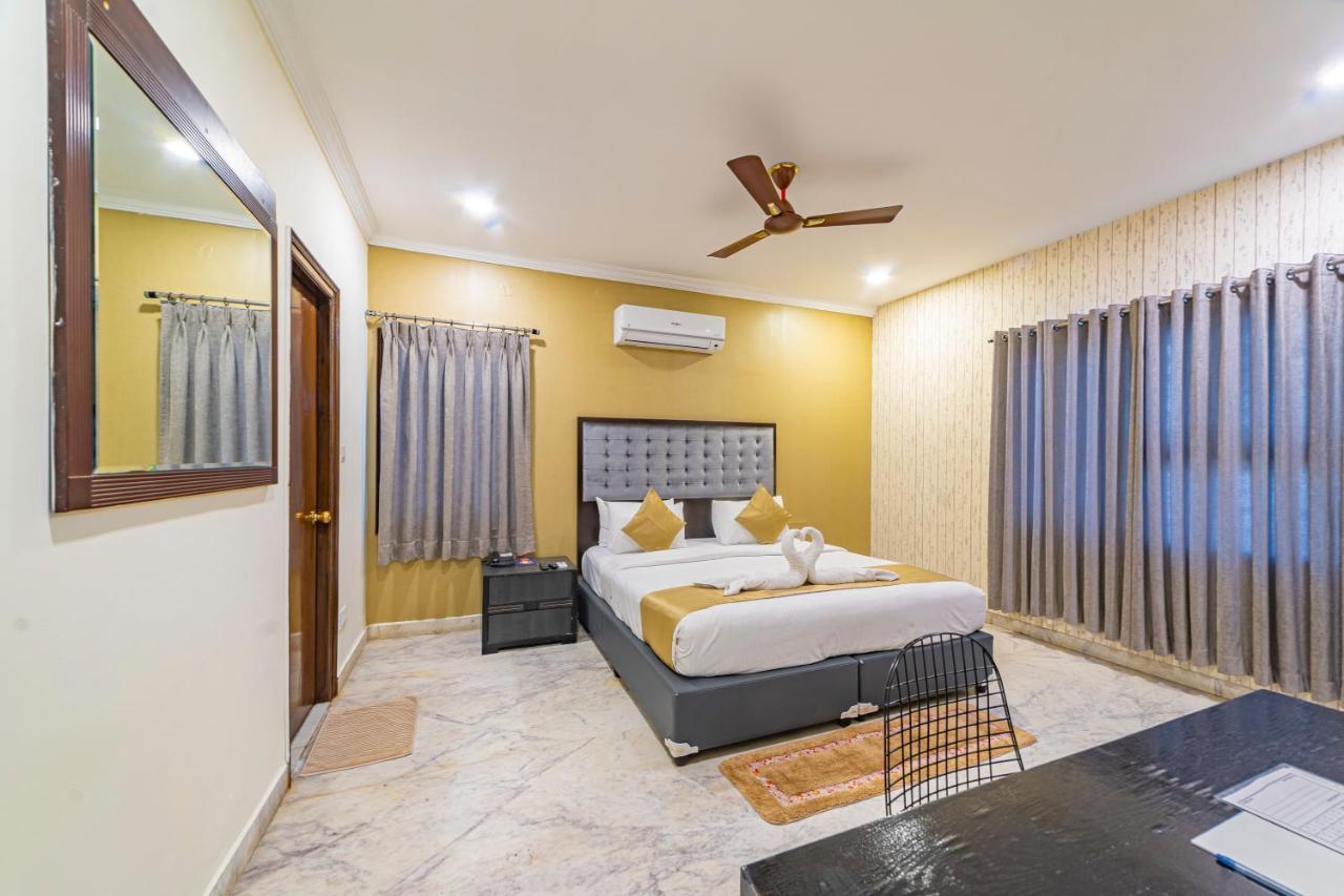 Hotel Athome , Whitefields, Kondapur Hyderabad Eksteriør bilde